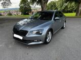 Skoda Superb 2.0 TDI SCR 140kW DSG 4x4 Style Style - Skoda Superb mit Diesel-Antrieb: Allradantrieb, Limousine, 2.0