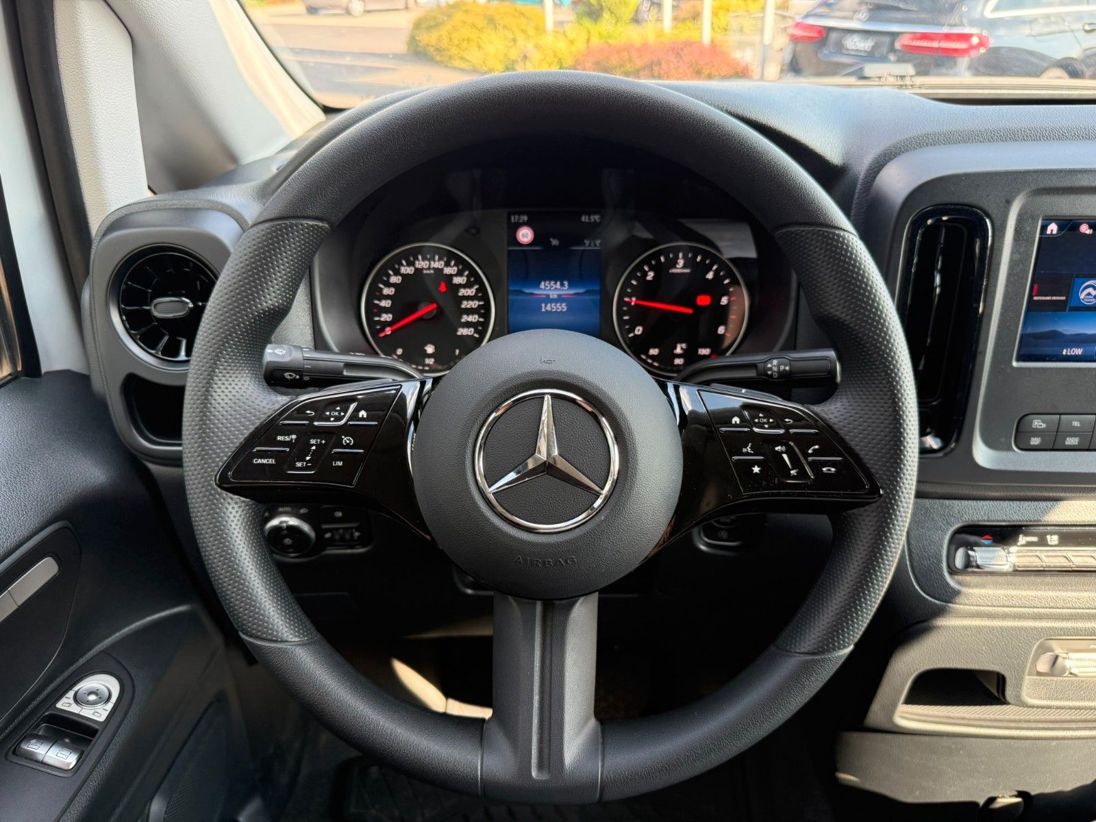 Fahrzeugabbildung Mercedes-Benz Vito 116 CDI 9G Extral Klima Kamera SHZ