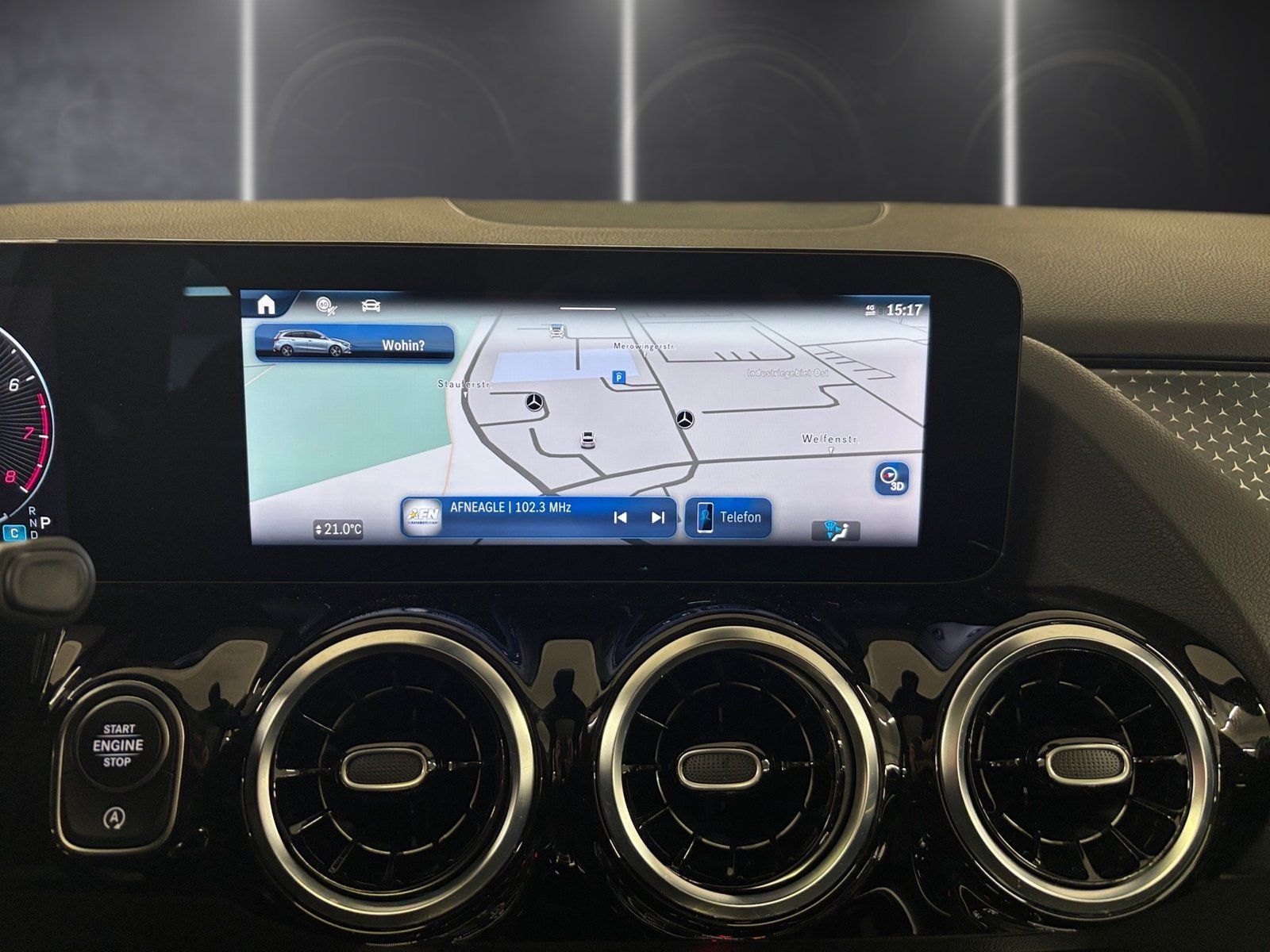 Fahrzeugabbildung Mercedes-Benz B 200 Progressive*STDHZG*Pano*LED*Kamera*Carplay