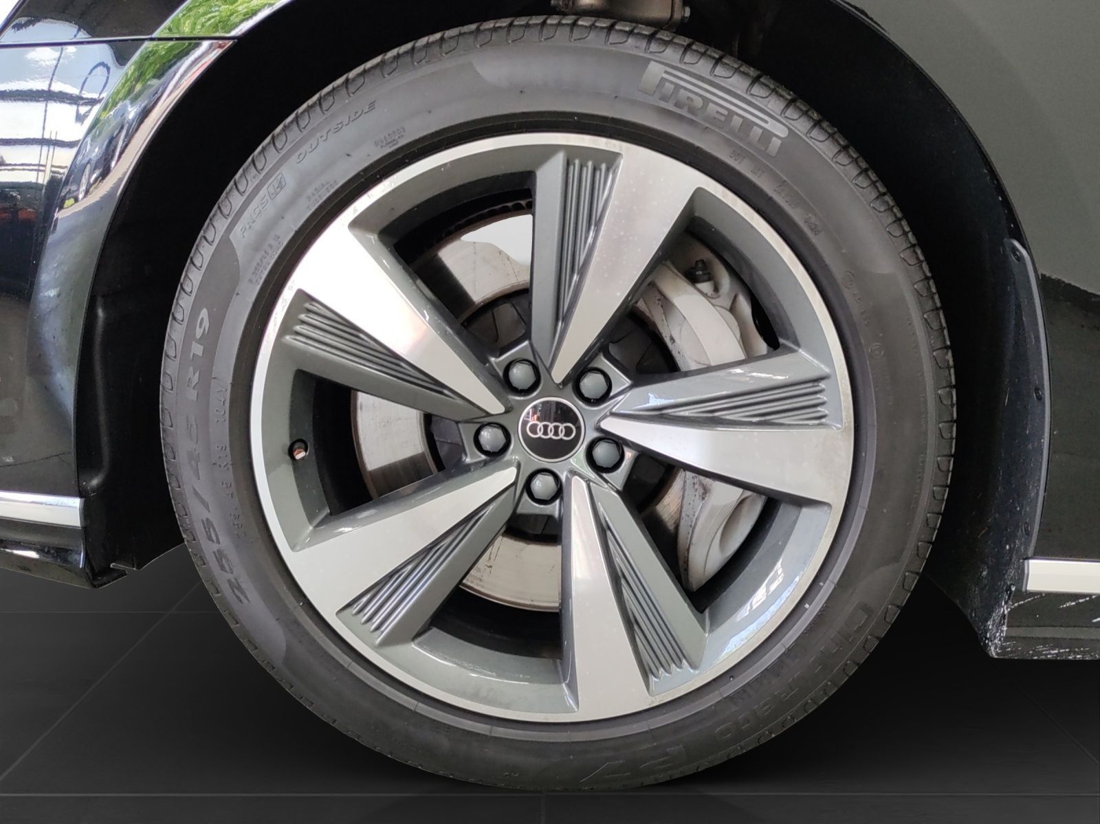 Audi A8 - Bild 7