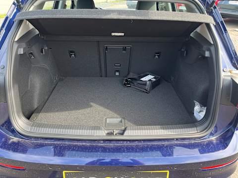 Volkswagen Golf Life 1.5 TSI AHK LED PDC ACC Sitzh. Navi, миниатюра 22