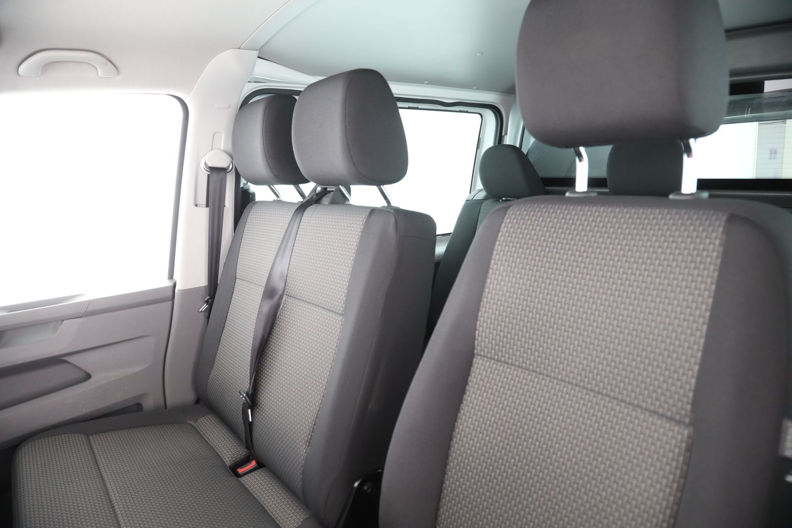 Volkswagen T6 Transporter - Bild 13
