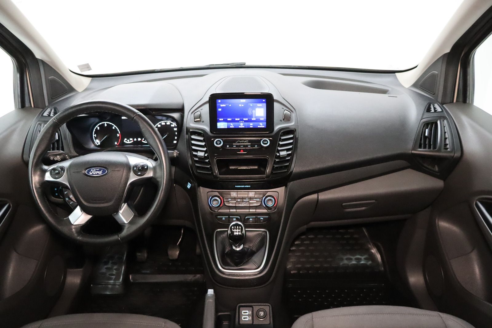Fahrzeugabbildung Ford Grand Tourneo Connect 1.5 ECOBLUE Titanium