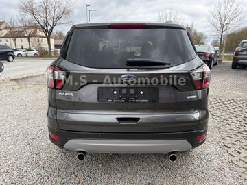 Ford Kuga - 4