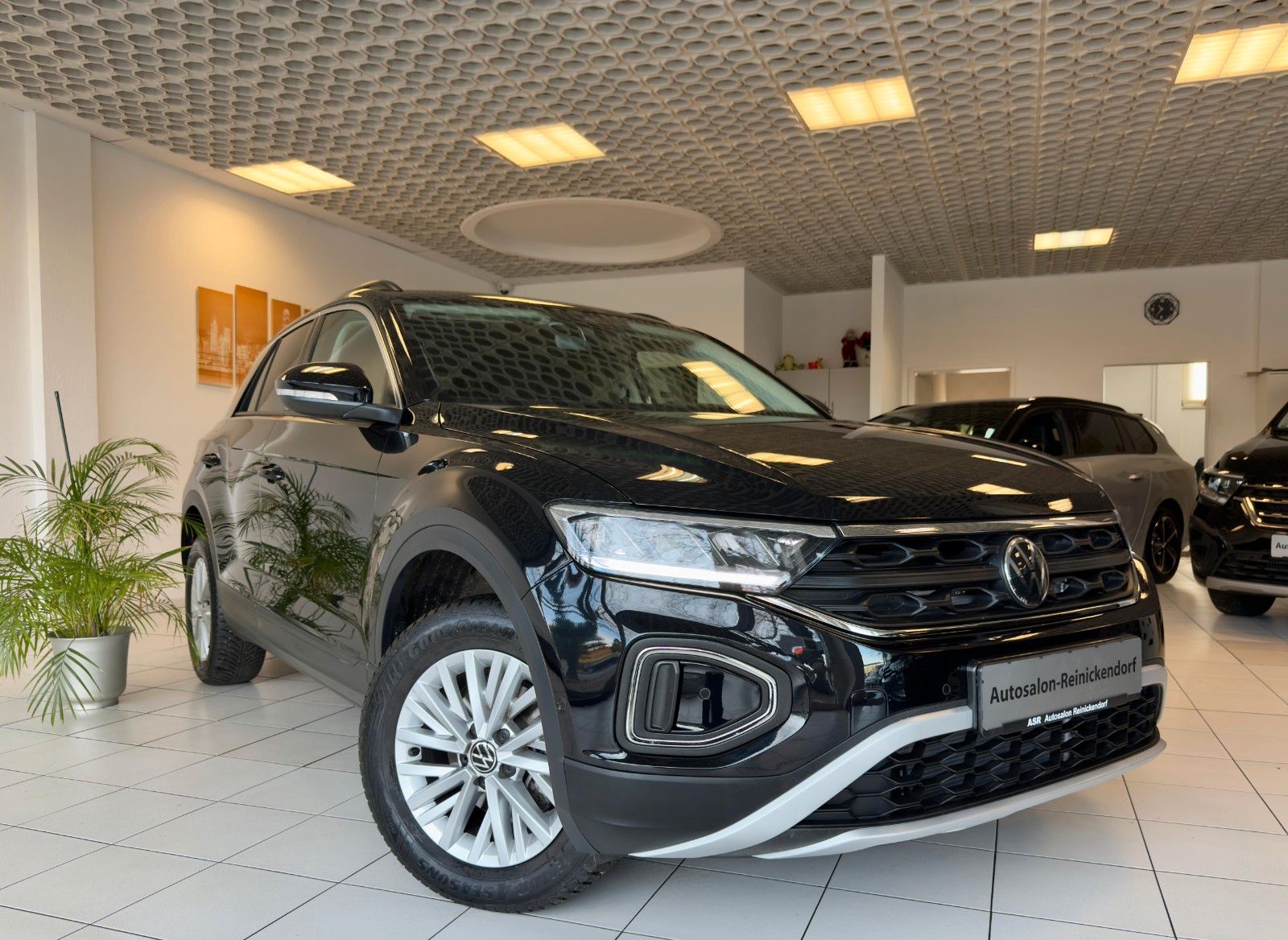 Volkswagen Volkswagen T-Roc 1.5 TSI DSG Life*AHK*LED*Navi*SHZ