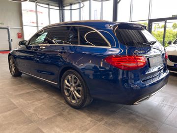 Mercedes-Benz C 300 T BlueTec Hybrid  h *LED*AHK*PANO*360°*