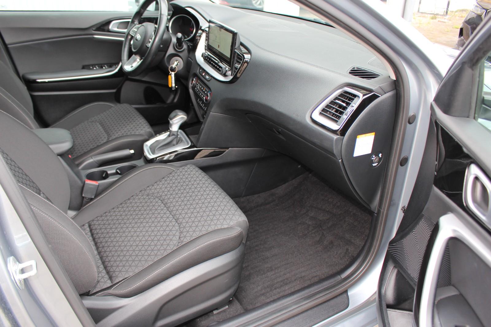 Kia cee'd Sportswagon Auto.+Navi+Kamera+Carplay