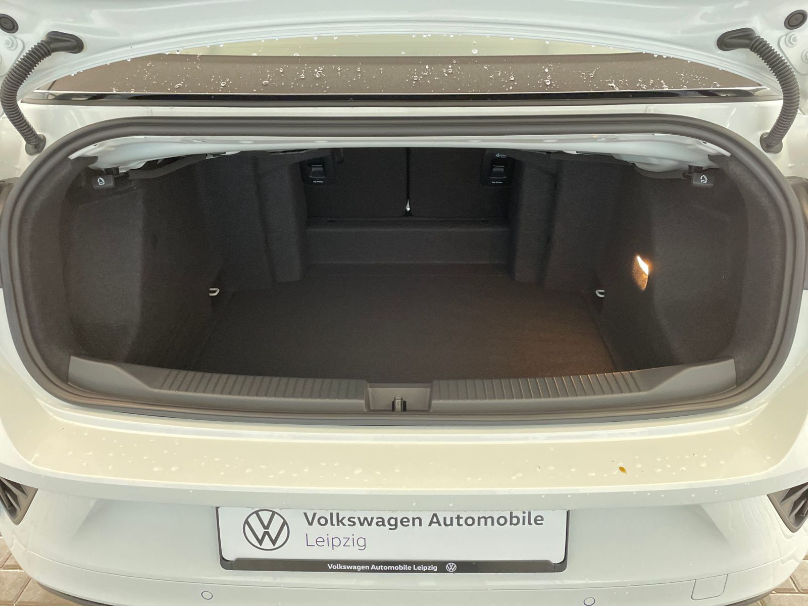 Volkswagen T-Roc - Bild 17