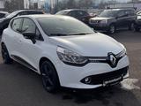 Renault Clio IV Paris/Navi/TüvNeu/Garantie - Renault Clio Paris mit Benzin-Antrieb