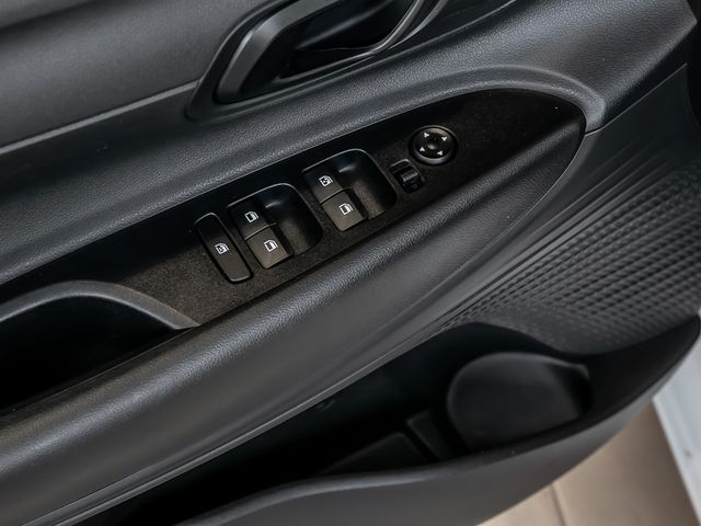 Hyundai i20 1.2 Select Spurhalteassistent Kamera Navi