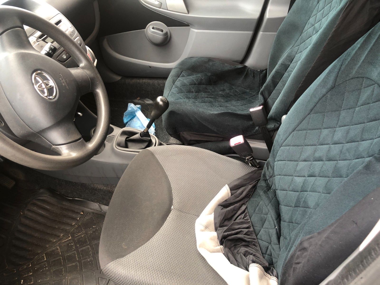 Fahrzeugabbildung Toyota Aygo AYGO Cool Unfall