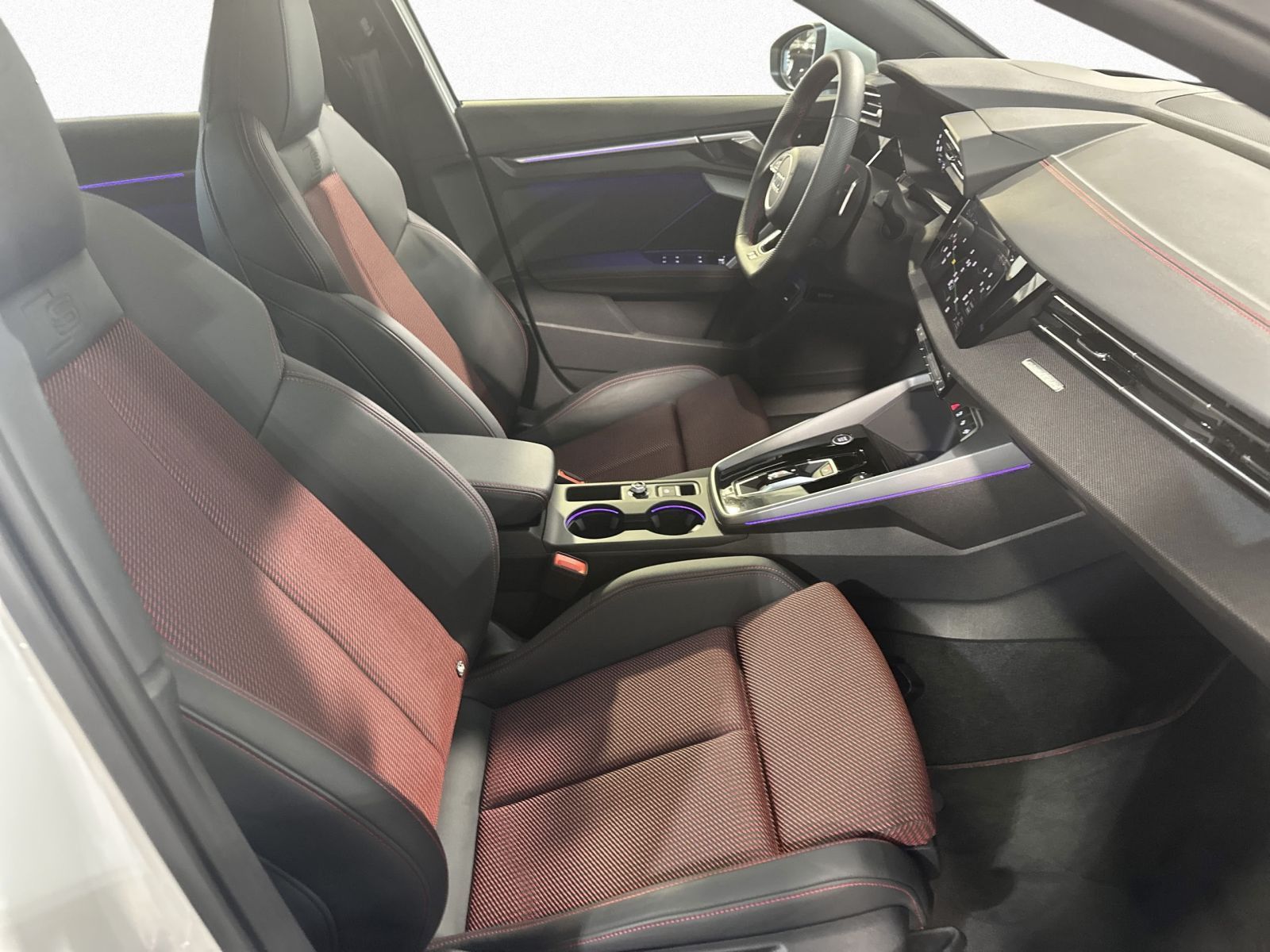Audi A3 Sportback 40 TFSI QU S LINE PANO AHK HUD SONO foto 17
