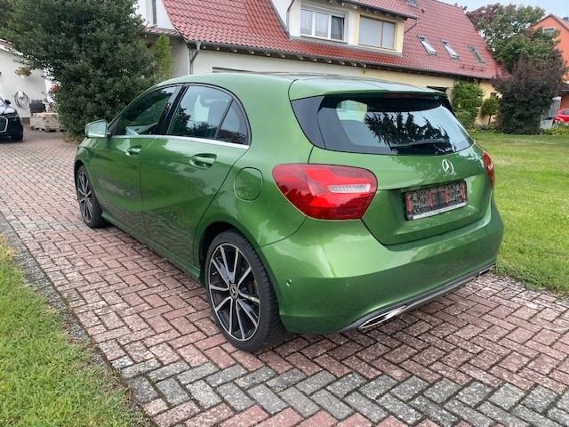 Mercedes-Benz A 180 Urban TÜV Insp. Reifen neu Navi Kamera ra 