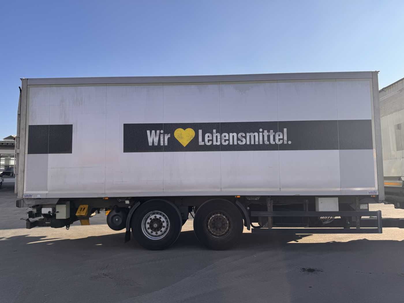 Fahrzeugabbildung Ackermann Z-VA-F 19/7,5 Carrier Supra 950U LBW Bär 2.000kg