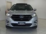 Ford Edge 2.0 TDCI 210 CV AWD Powershift ST Line - silberne Ford Edge