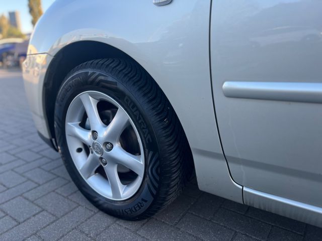 Toyota Corolla  1.6 Sol / Compact