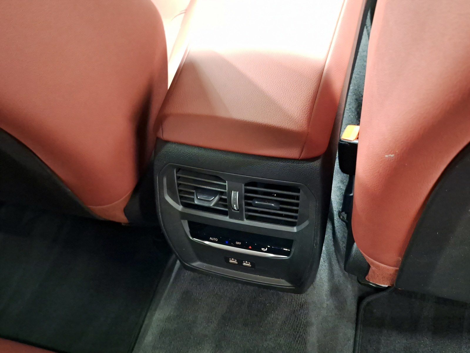 BMW i4 - Bild 17