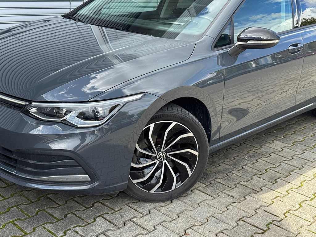 Golf VIII 1.5 eTSI DSG ACTIVE *MATRIX*NAVI*HUD*