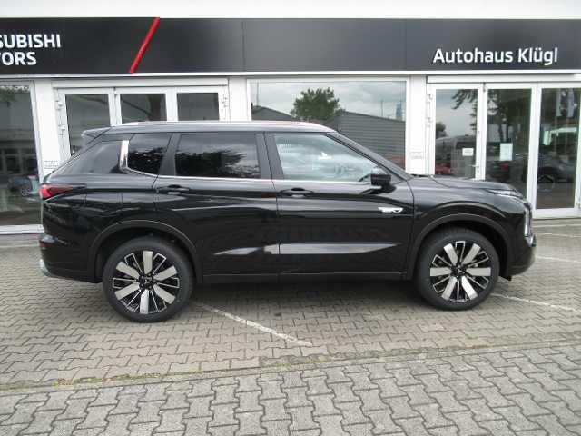 Mitsubishi Outlander 2.4L PHEV Select Yamaha Sound System imagem 2
