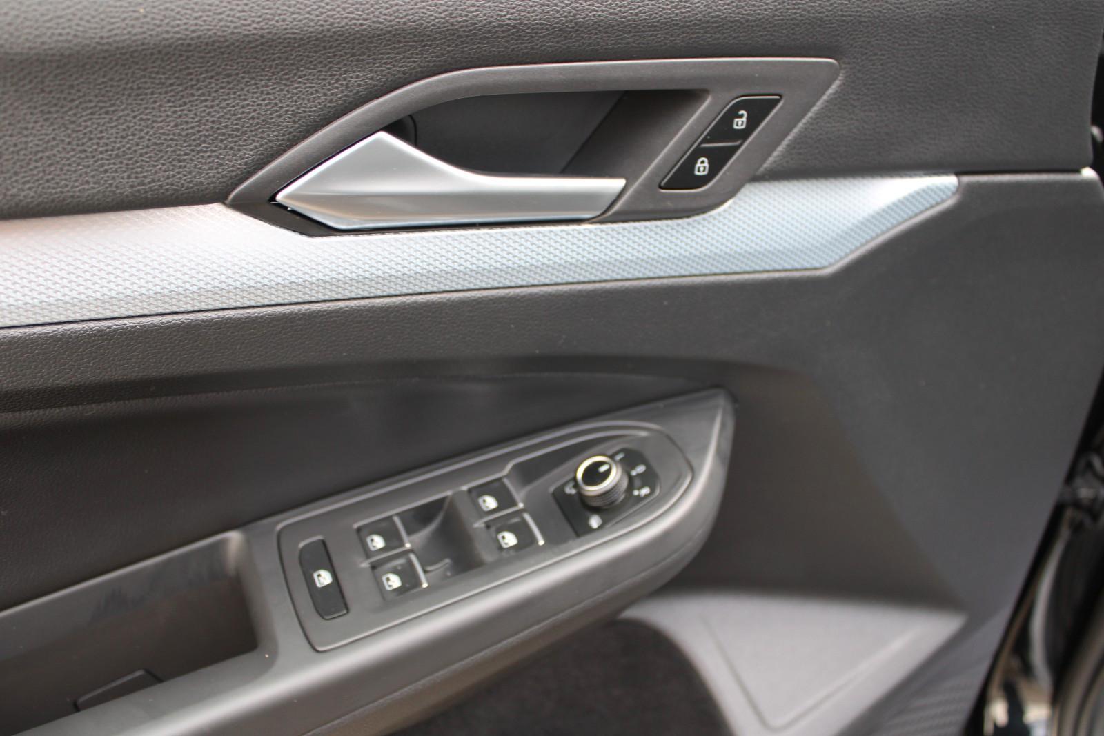 Volkswagen Golf VIII Lim. 1.5 eTSI 110 kW Energy, миниатюра 13