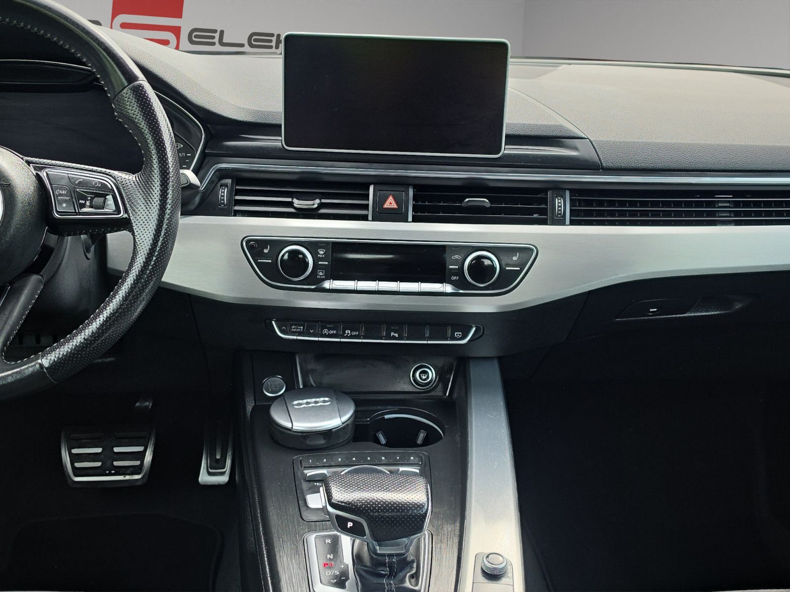 Fahrzeugabbildung Audi A5 Cabriolet Sport S-Line Automatik Navi Leder