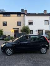 Ford Fiesta 1.6 Benziner (101 PS)  Neuer... - Ford Fiesta aus 2005: 1.6