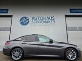 Alfa Romeo Giulia Super 2.0 Turbo*Sport*Nav,SHD,AHK,Pano - Alfa Romeo aus 2020