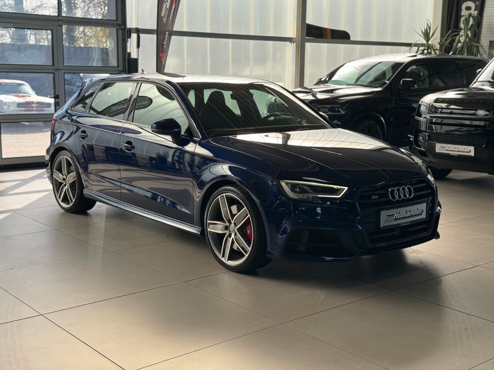 Fahrzeugabbildung Audi S3 Sportback quattro KEINOPF+ACC+MATRIX+MAGNETIC