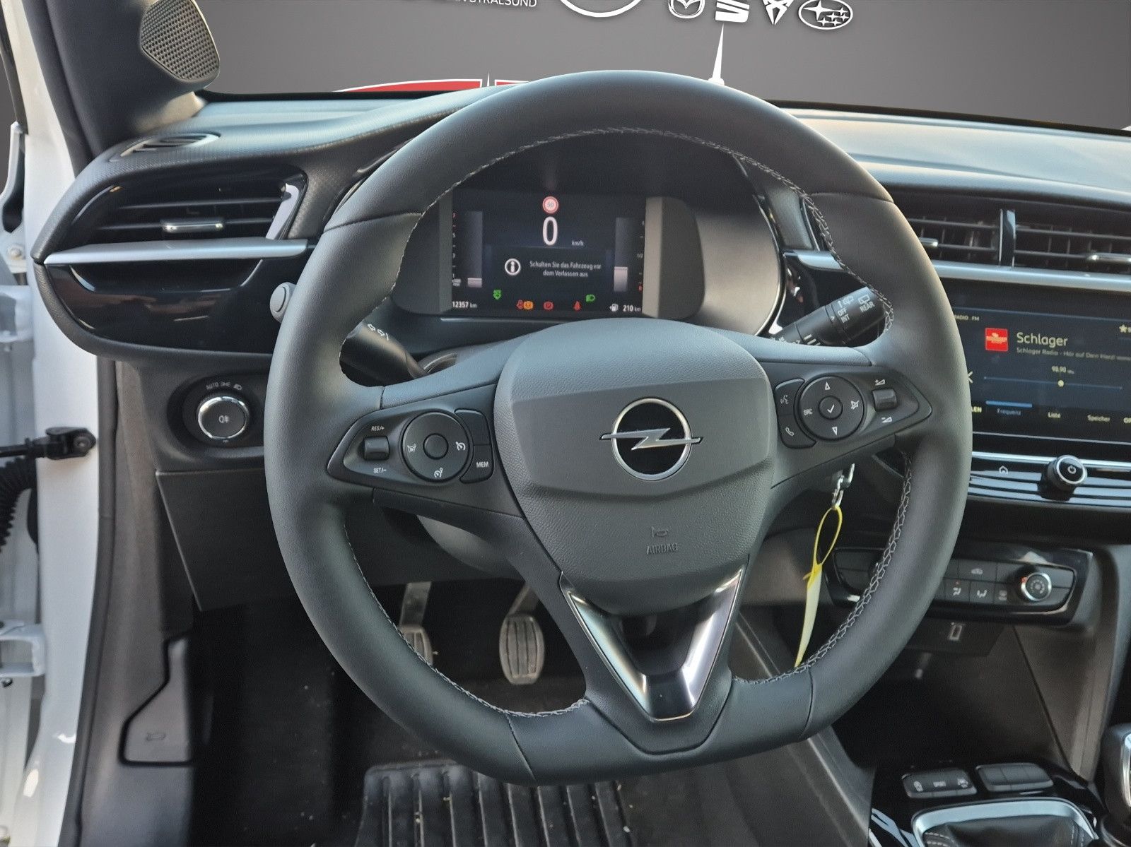 Fahrzeugabbildung Opel Corsa 1.2 GS line LED/APP/TOT/VER