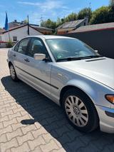 BMW 318 i E46 - BMW 318 aus 2003: 318i
