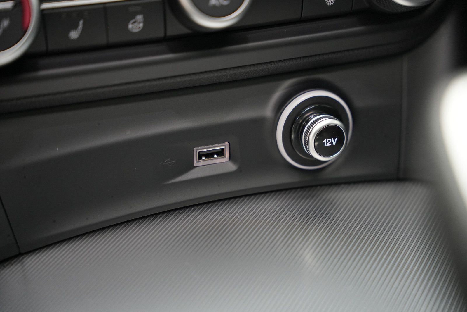Fahrzeugabbildung Alfa Romeo Stelvio Veloce*Panorama*Harman&Kardon*Memory*Kam