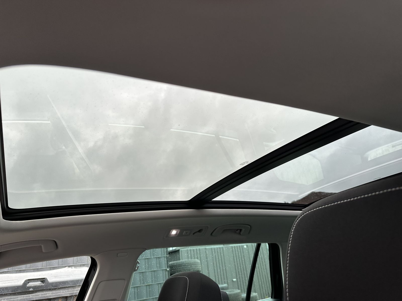 Fahrzeugabbildung Volkswagen Passat Variant GTE NAV+MATRIX+ACC+PANO+AHK+17ZO