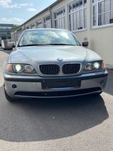 BMW 325xi - e 46  Allrad Tempomat- Klima- XENON - BMW 325: E46