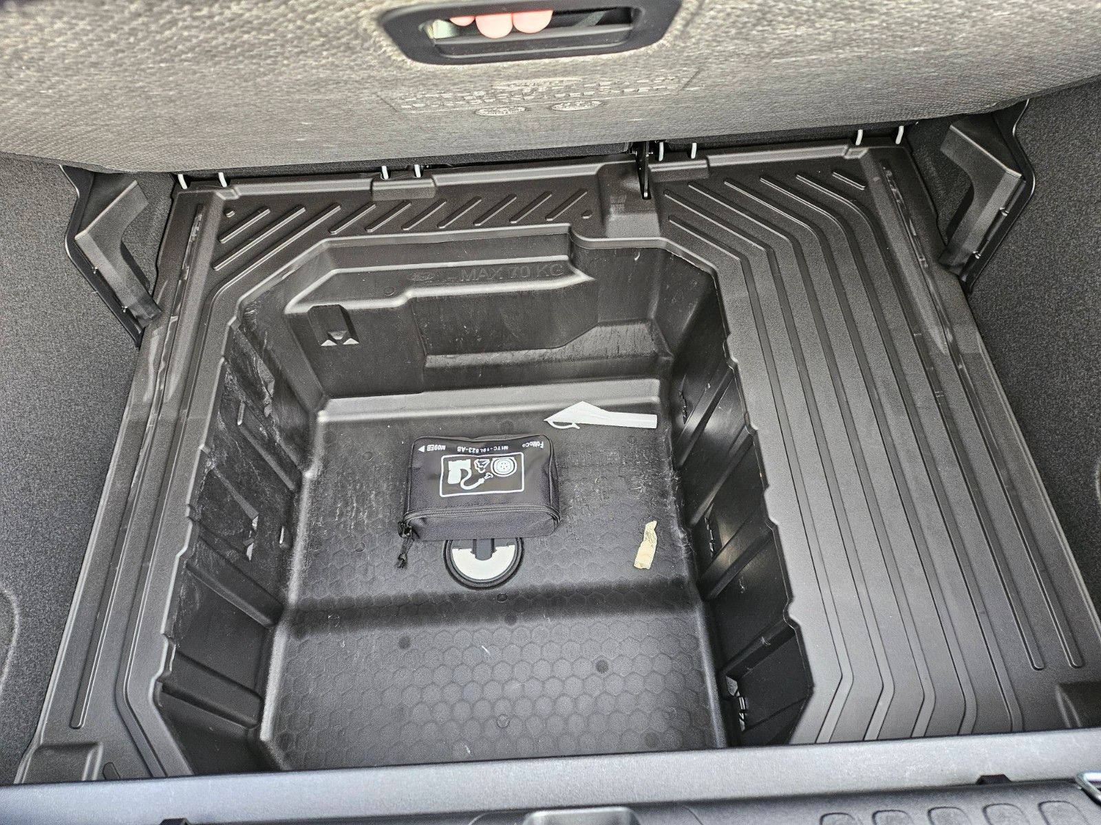 Fahrzeugabbildung Ford Puma Titanium