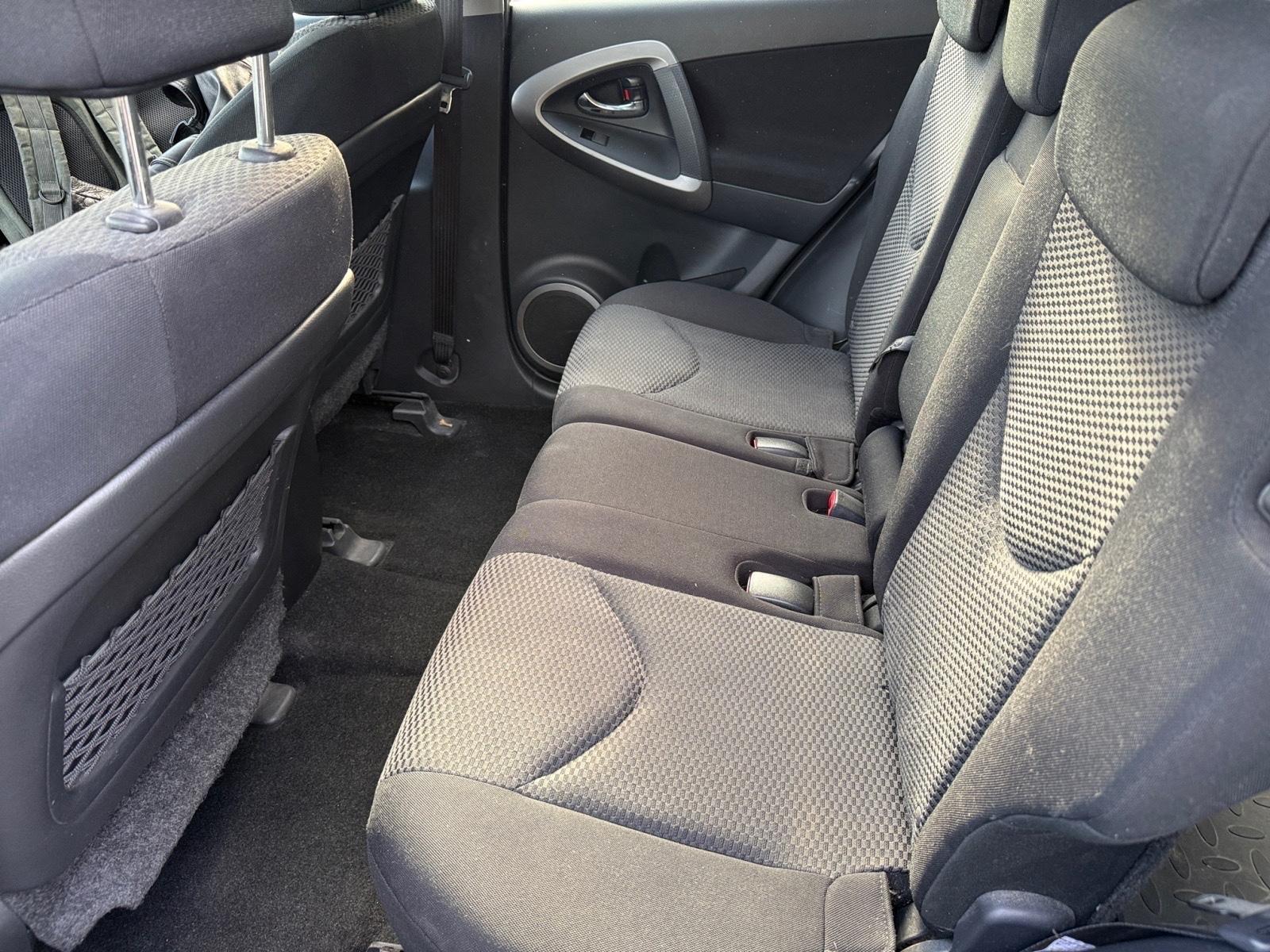 Toyota RAV4 2.0 VVT-i 152 ch 4x4 Sol • Boîte auto • Clim auto • Régulateur • Jantes alliage