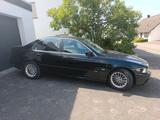 BMW 520i Limousine saphirschwarz metallic - gebrauchte BMW 520 aus dem Jahr 2002