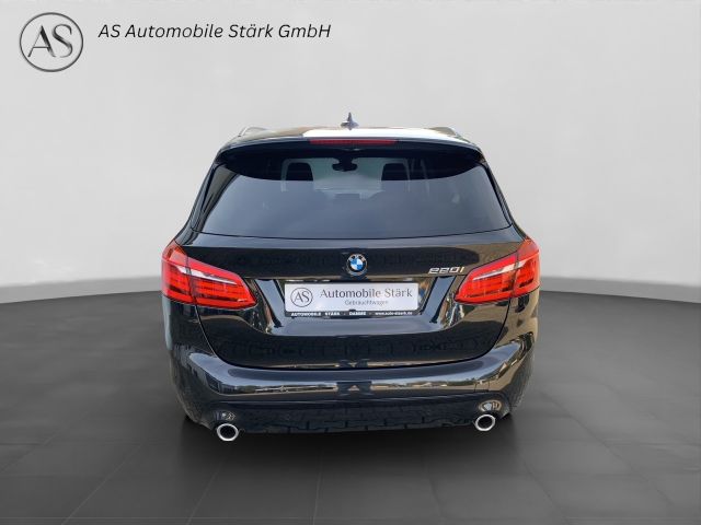 Fahrzeugabbildung BMW 220i Active Tourer Sport Line+LED+Navi+Leder+AHK