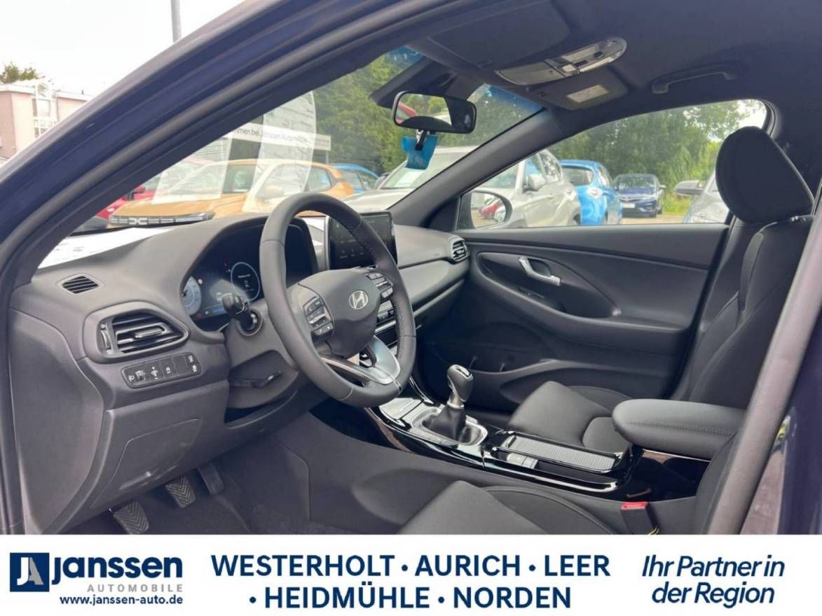 Fahrzeugabbildung Hyundai i30 Advantage,PDC, Navi,Rückfahrkamer,Sitzheizun