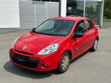 Renault Clio III Expression - Renault Clio mit Diesel-Antrieb: Ii