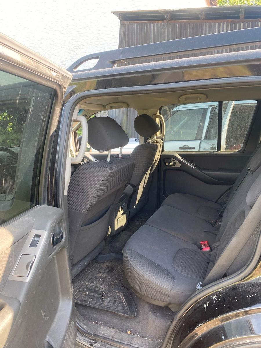 Nissan Pathfinder 2006 — photo 8