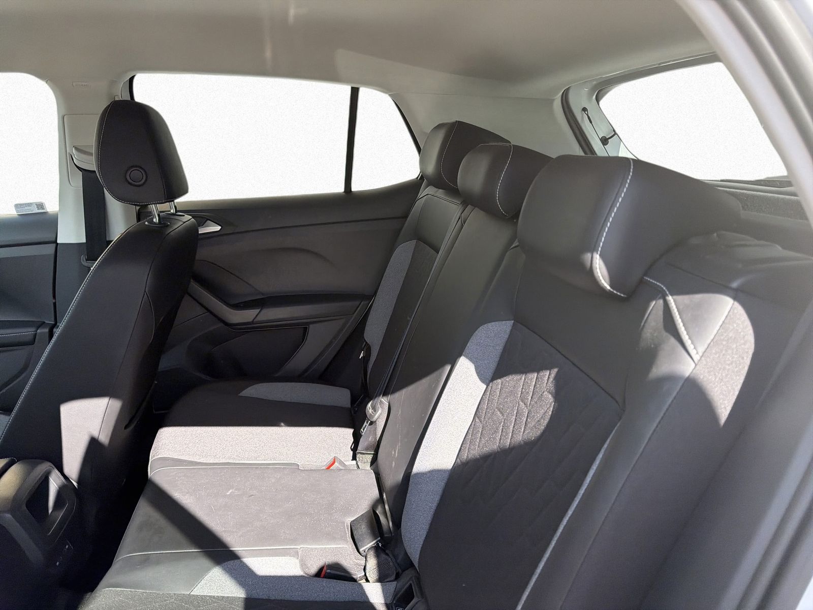 Volkswagen T-Cross - Bild 10