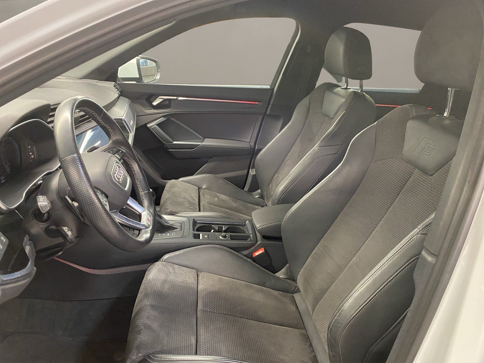 Audi Q3 - Bild 8