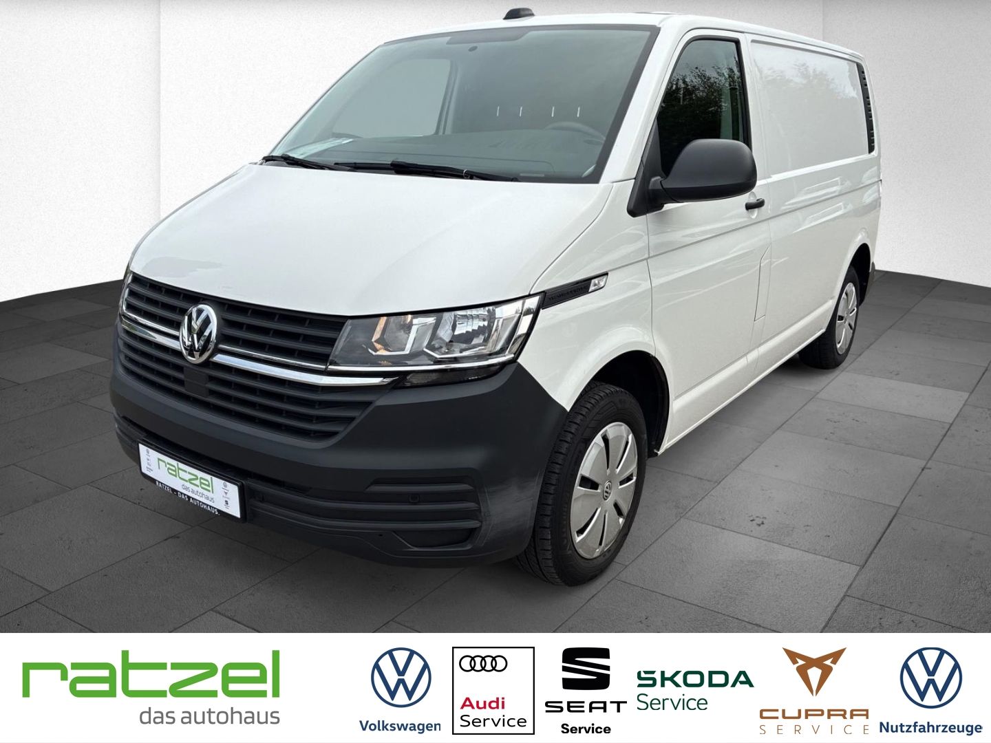 Fahrzeugabbildung Volkswagen T6.1 Transporter Kasten KR 2.0 TDI AHK Navi Kame