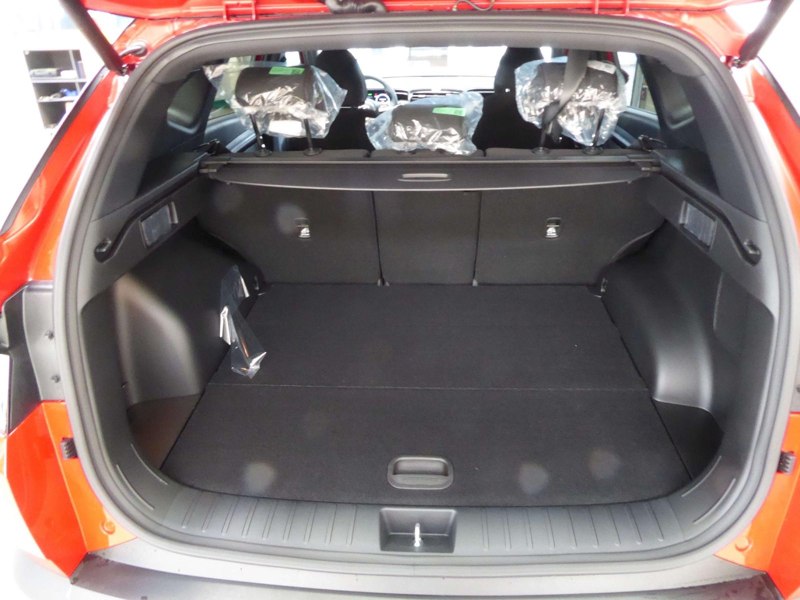 Fahrzeugabbildung Hyundai Tucson Blackline 1.6l 150PS Mild Hybrid Navi!