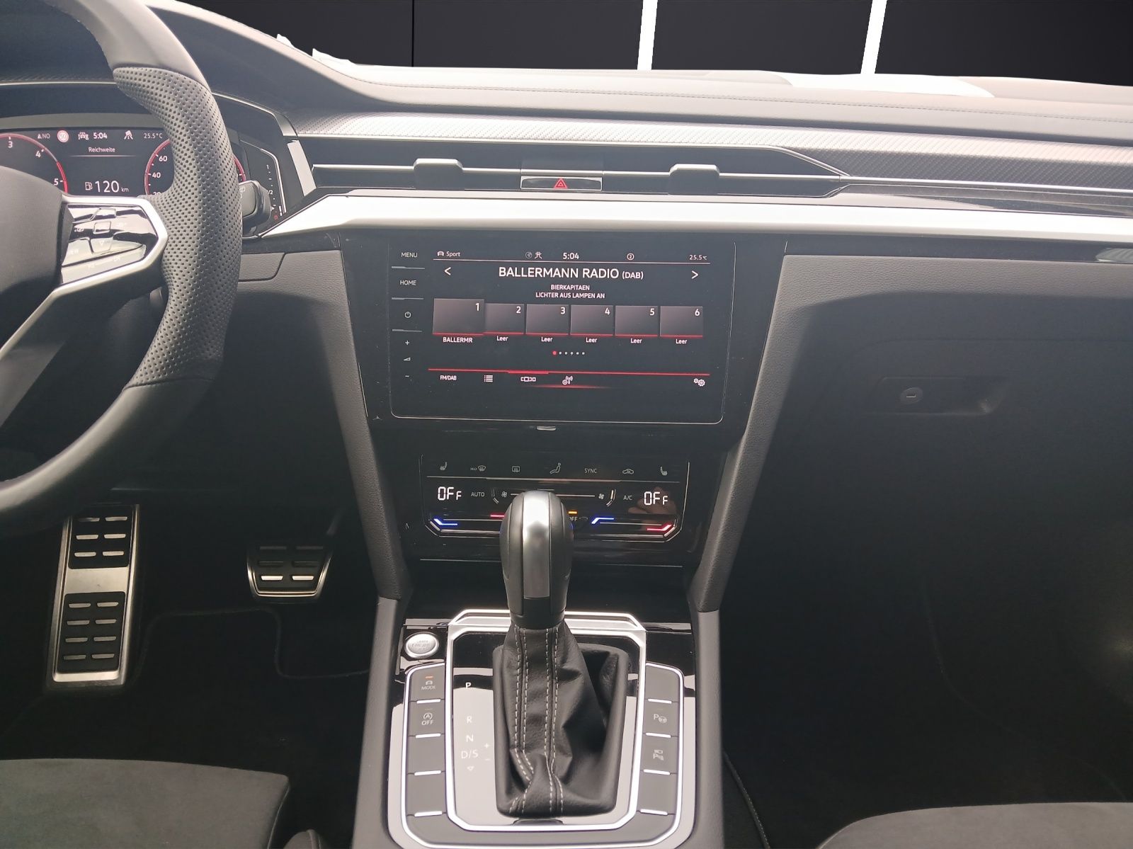 Fahrzeugabbildung Volkswagen Arteon SB TDI DSG R-Line 4M LED AHK Navi HUD ACC