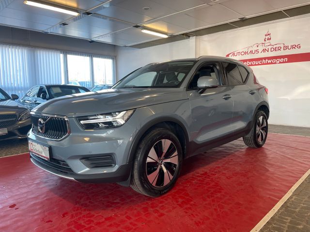 Volvo XC40 Momentum Pro 2WD