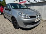 Renault Clio 1.6 16V 65kW // Klimaautomatik // TÜV // - Renault Clio aus 2006