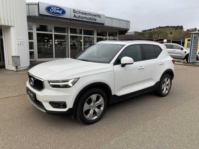 Volvo XC40 T3 Geartronic Momentum Pro