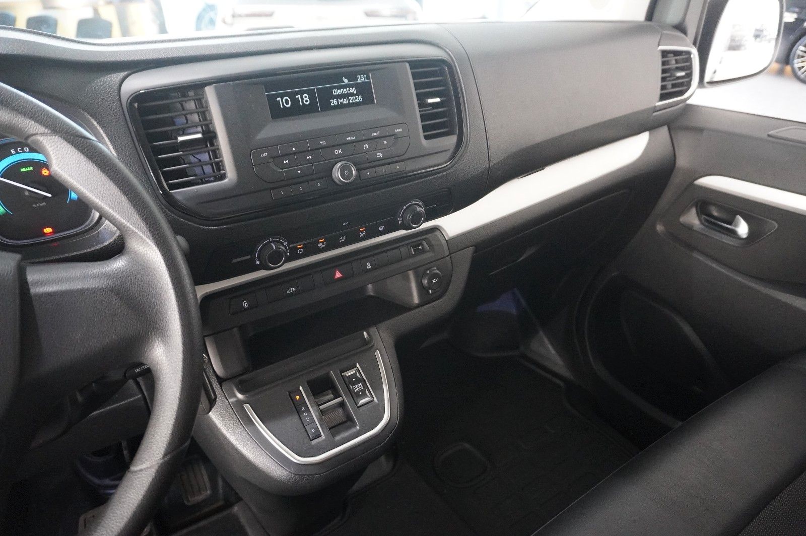 Fahrzeugabbildung Opel Vivaro-e Cargo Edition "M" KLIMA/PDC/TEMP./USB