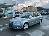 Audi Avant 2.0 TDI NAVI CLIMATRONIC TEMPOMAT - Audi A4 aus 2006 mit Diesel-Antrieb